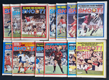 Shoot Magazine 1971 x 13 Leeds