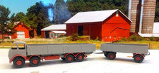 DINKY.1:43.FODEN 8 WHEEL DROP SIDE LORRY. 4 EHEEL TURNTABLE TRAILER.