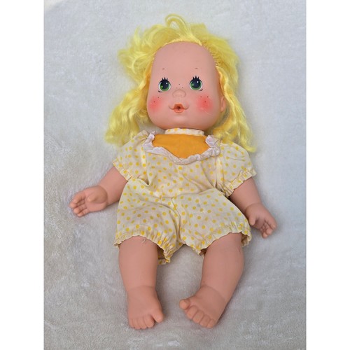 Vintage 1982 kenner strawberry - vintage,