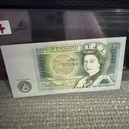 One pound note vintage - one,