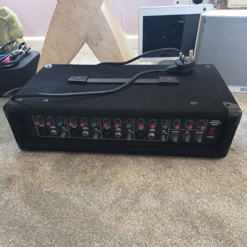 Audio gig rig performer - w,