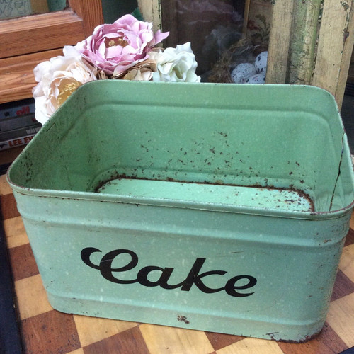 Vintage green cake tin no - cake, tin~no