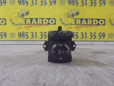 T2Aj010 Mirror Adjuster Switch