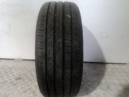 225 45r18 95y tire - tire,