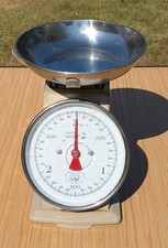 Retro Vintage Shabby Chic Laura Ashley Pale Green Weighing Kitchen Scales