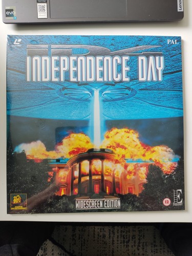 Independence day gatefold - day,