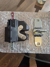 Tailgate Lock Boot Lid Catch