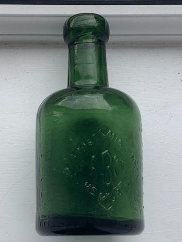 Dumpy seltzer bottle - seltzer,