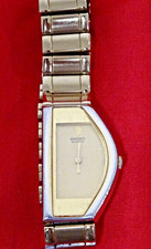 Vintage SEIKO Half Moon Quartz Women's Gold Wrist Watch 4N00 5350