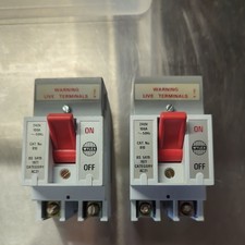 Wylex 100A Main Switch