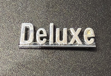 DELUXE - VINTAGE METAL CAR
