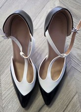 Black & White Stiletto Pointed High Heels Size 5 (38) BNWOT