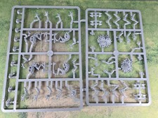 4x TYRANID GENESTEALERS