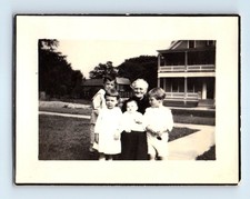 Old Vintage Photo OLDER WOMAN