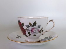 COLCLOUGH AMORETTA TEA CUP &