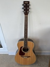 Acoustic Guitar Left Handed