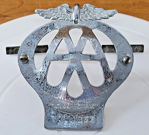 Vintage car grille - vintage, aa