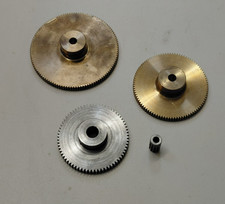 4 Brass & steel spur gears 12T 70T 96T 120T, 40DP + 32DP Pre-owned but unused?