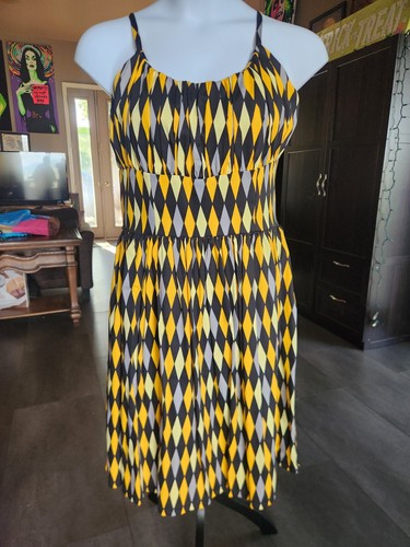 Pinup girl clothing - girl,