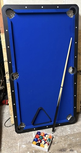 Riley pool table - riley, balls