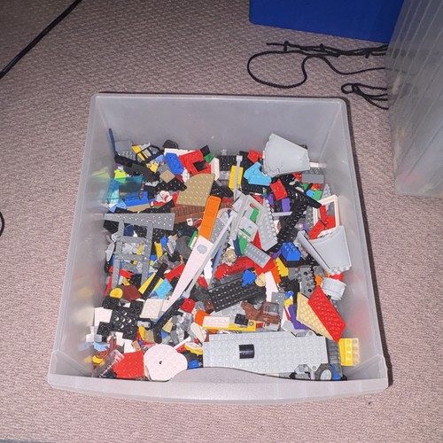 Lego bulk lot mixed bricks - bulk,