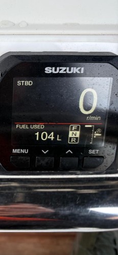 Suzuki outboard engine - suzuki,