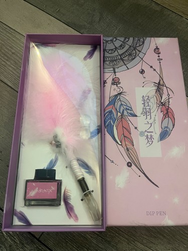 Pink crystal dyed ostrich - pink,