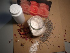 BODY POWDER 4 oz CHOOSE SCENT