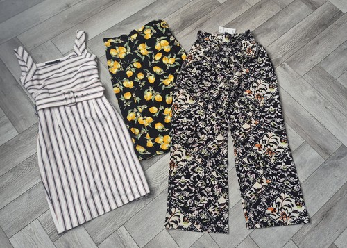 Bundle ladies clothes size - of,