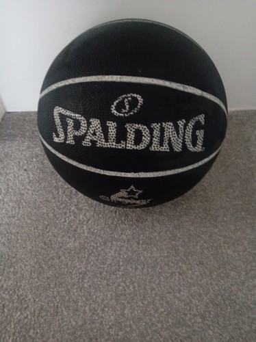 Spalding graffiti basketball - graffiti,