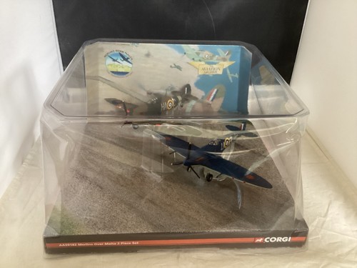 Corgi aa99182 merlins over - aa99182,