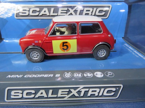 New scalextric c3747 mini - c3747,,