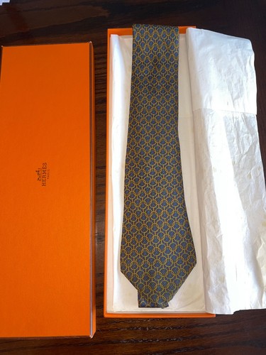 Hermes 100 silk - hermes,