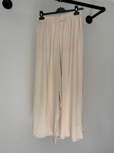Louisa parris 100 - louisa, silk