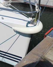 Bow Fender WHITE 35 x 33cm