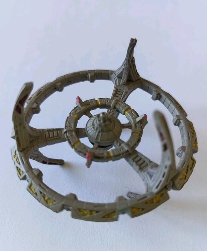 Star trek micro - trek, machines