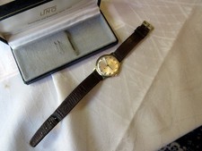 VINTAGE GENTS UNO SWISS INCABLOC WRISTWATCH 17 JEWELS