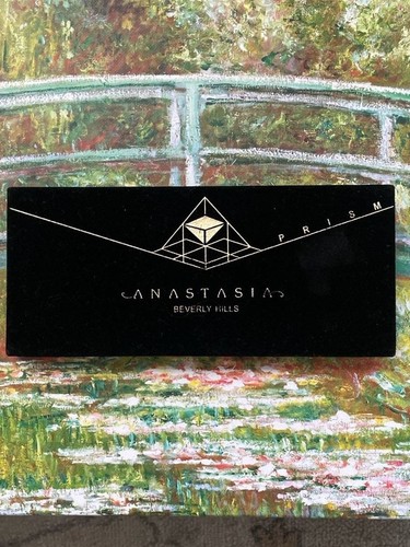 Anastasia beverly hills - anastasia, prism