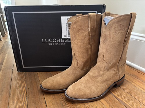 Nwt lucchese tan suede - ⭐,