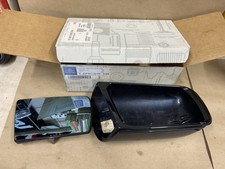 A 210 811 02 60 MERCEDES W210 OFFSIDE MIRROR COVER WITH GLASS GENUINE USED 9189