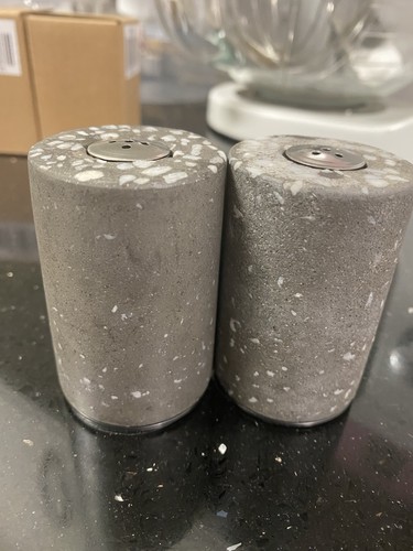 Grey white speckled stone - grey,