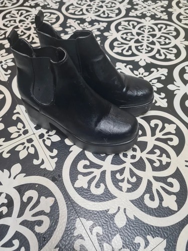Black faux suede - black,