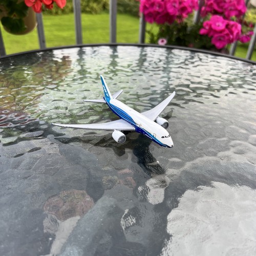 Boeing 787 dreamliner - 787,