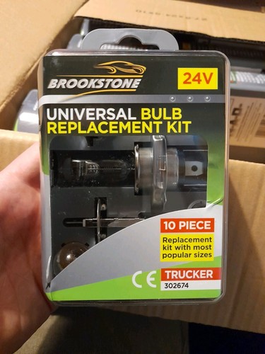 Universal travel emergency van - travel,