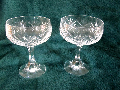 Pair cut crystal vintage - cut,