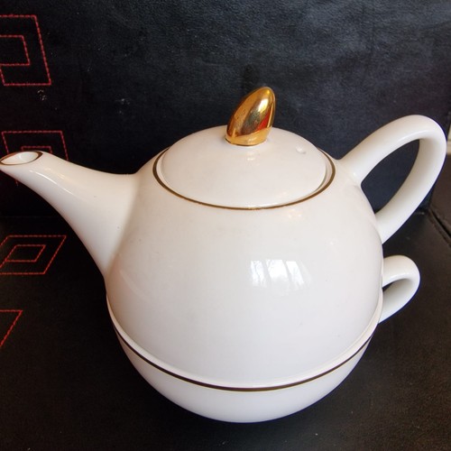 Royale stratford tea - tea, one
