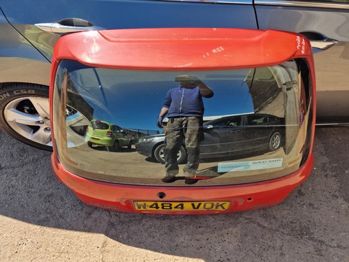 Nissan micra k11 - nissan,