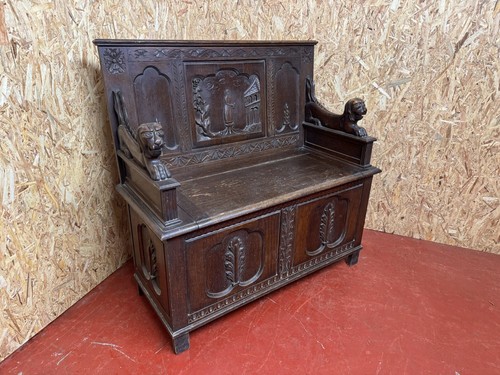 Victorian carved oak box - oak,