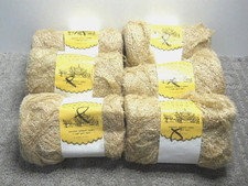 Carriage Yarn By Unusual