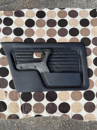 E30 4dr nsf black leather - e30,